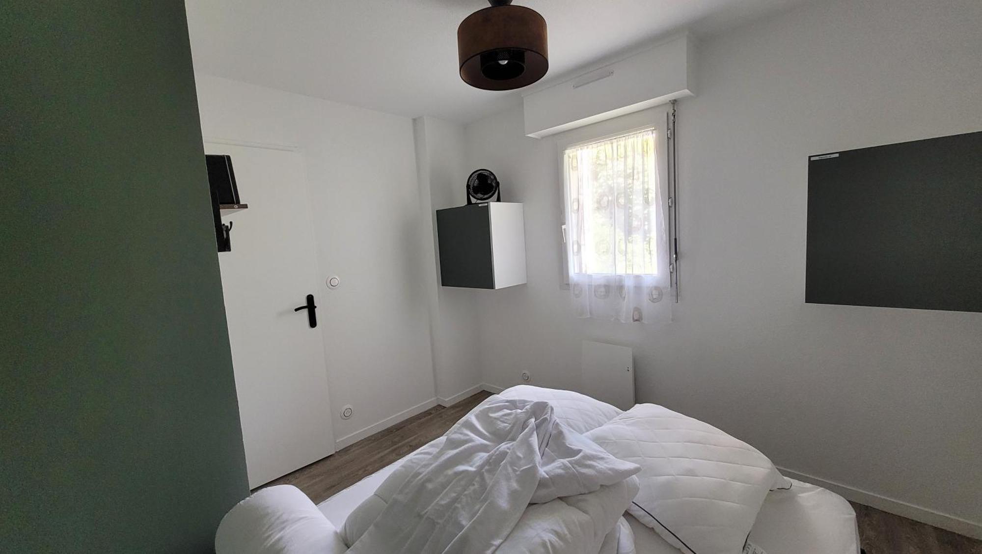 Update Location Lanester Exterior foto